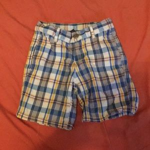 Patterned shorts for boys